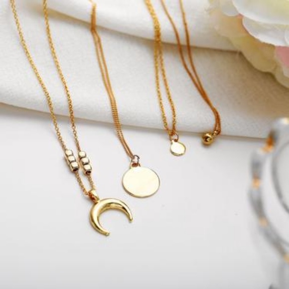 NECKLESS THREE LAYERS MOON GOLD FASHIO JEWELLERY - Picture 1 of 3
